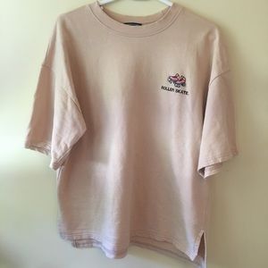 beige oversized t-shirt